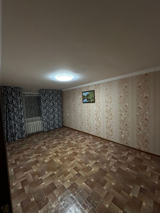 Продам квартиру 3 комнатную