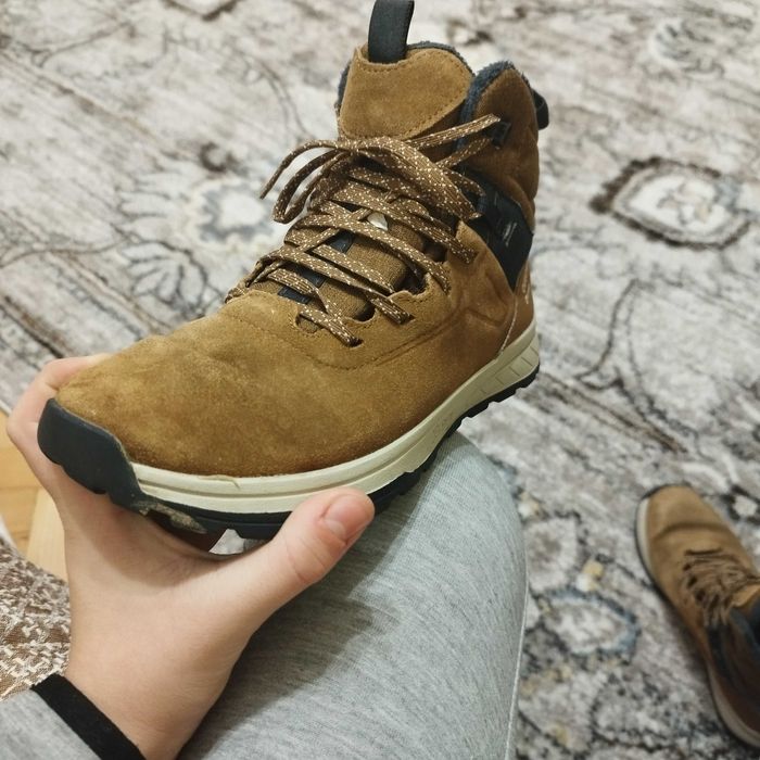 Зимни обувки от Decathlon