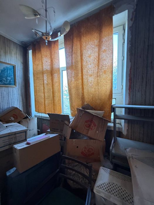 Срочно прадайутса квартера межик сити