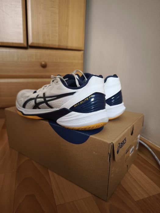 Asics Elite FF 2