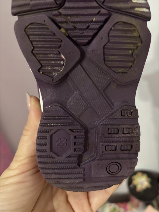 Ghetute impermeabile fetite