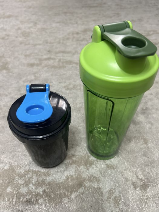 Шейкер спортивный (бутылка)  2 шт по супер цене