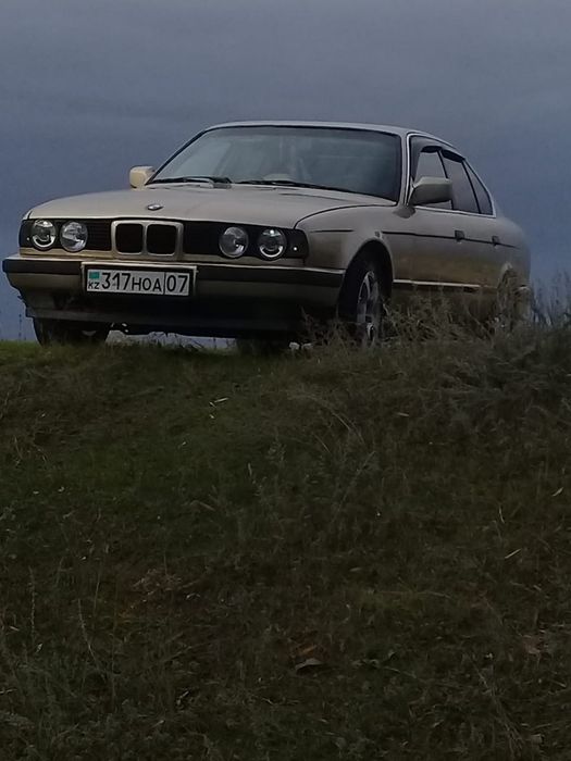 Продам БМВ е34 м50б20