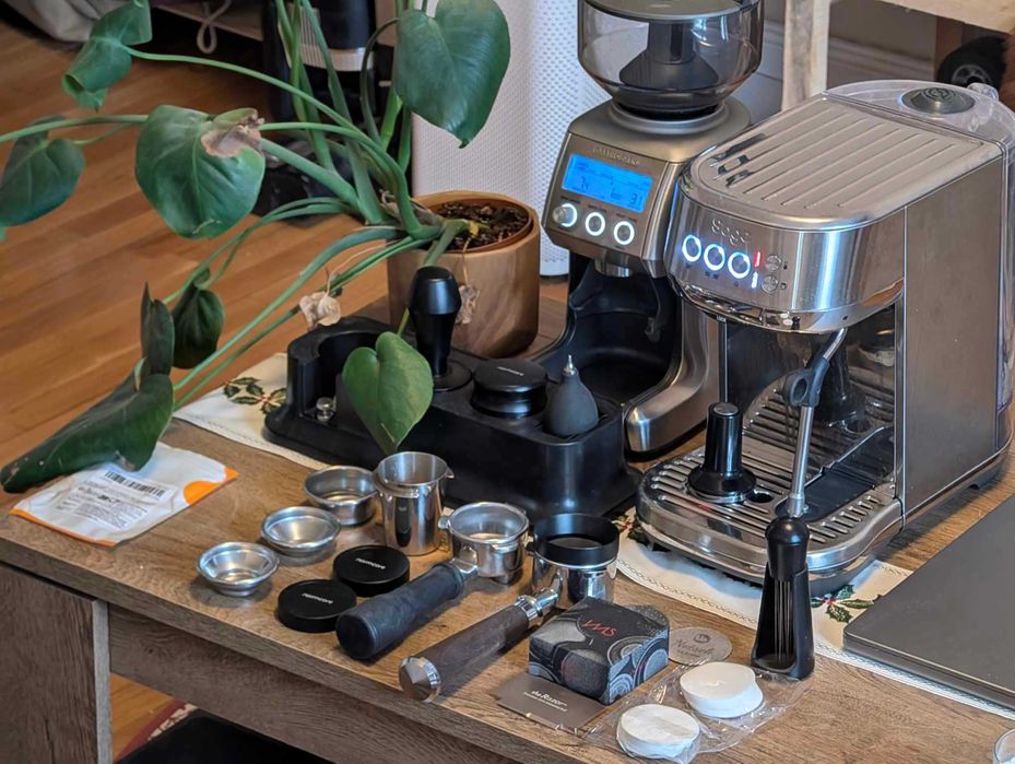 Бариста комплект – Sage Bambino Plus, Smart Grinder Pro + аксесоари