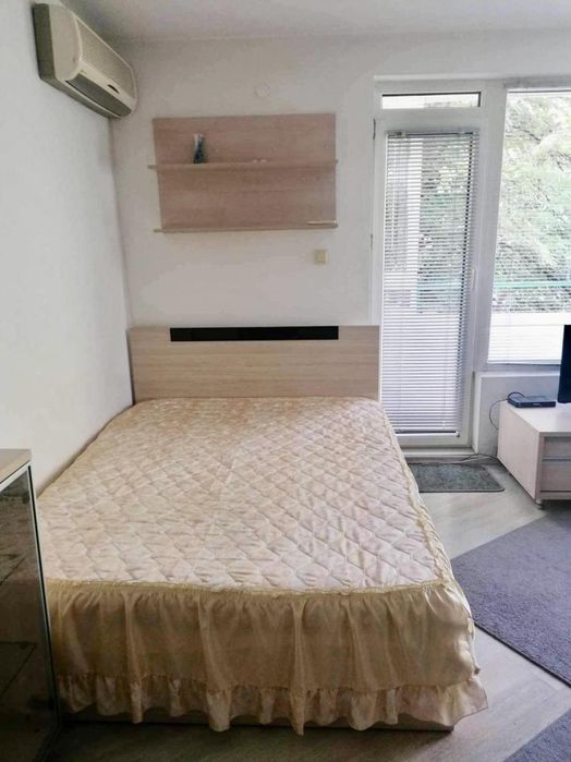 Дава се под наем Двустаен апартамент в Варна, Червен площад - 60 кв.м за 459 € - Снимка #3