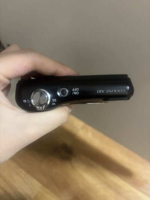 Мыльница nikon coolpixa100