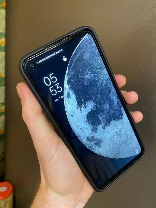 Продам телефон.