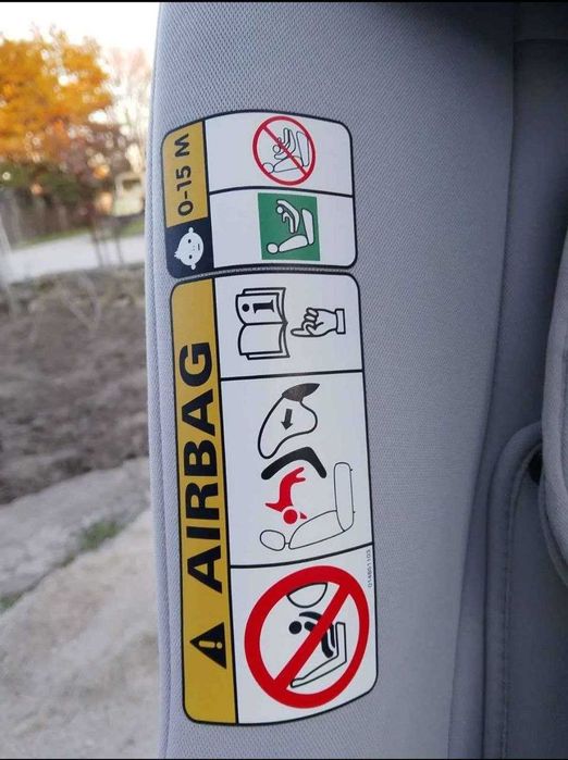 Детское автокрело Maxi-Cosi Mica Eco