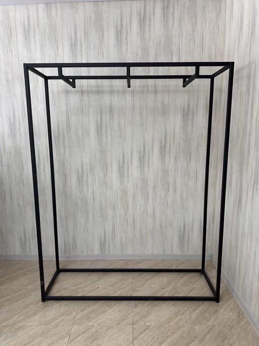 Продам стойки в стиле лофт