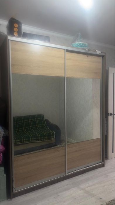 Шкаф зеркало 40000тг