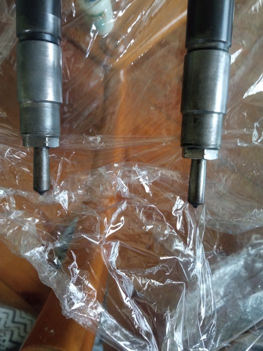 Дюзи за мазда6 136коня 2004г