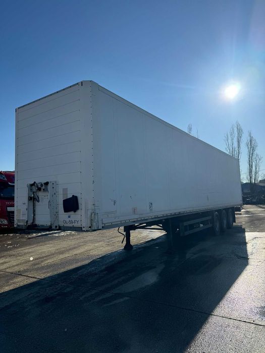 Semiremorca/Box/Duba Schmitz-Cargobull O4