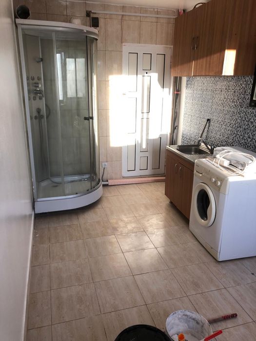 Inchiriez camera camin  Bucsinescu