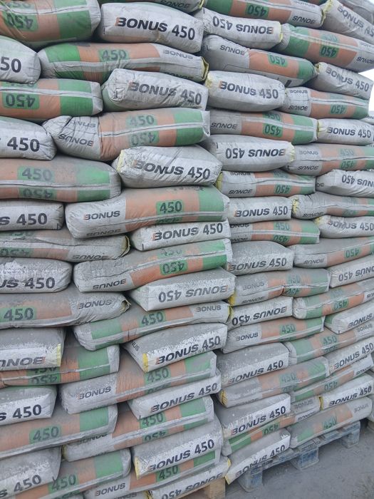 Sement optim narxda birinchi qul  660 sum qopi 33 000