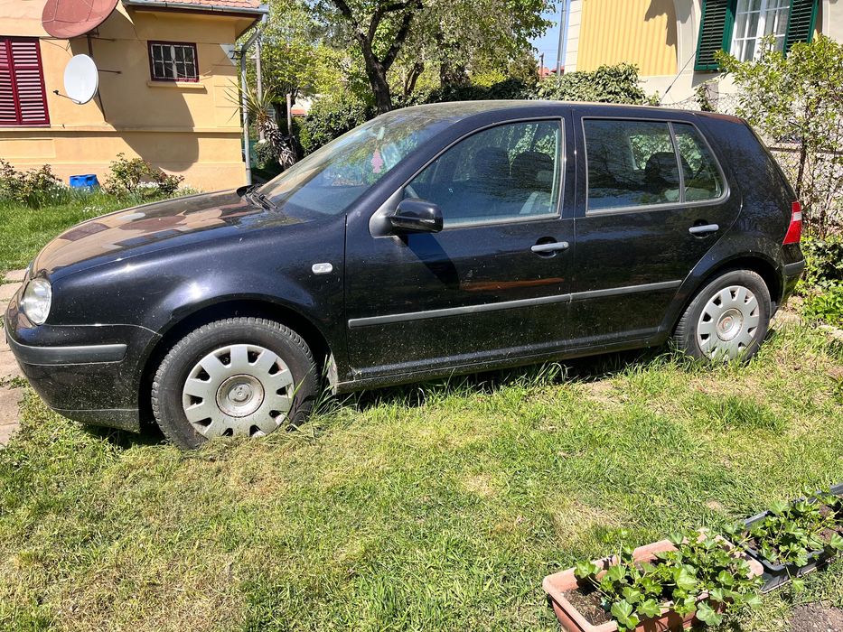 Vw Golf 4, 4 usi , benzina , inmatriculat