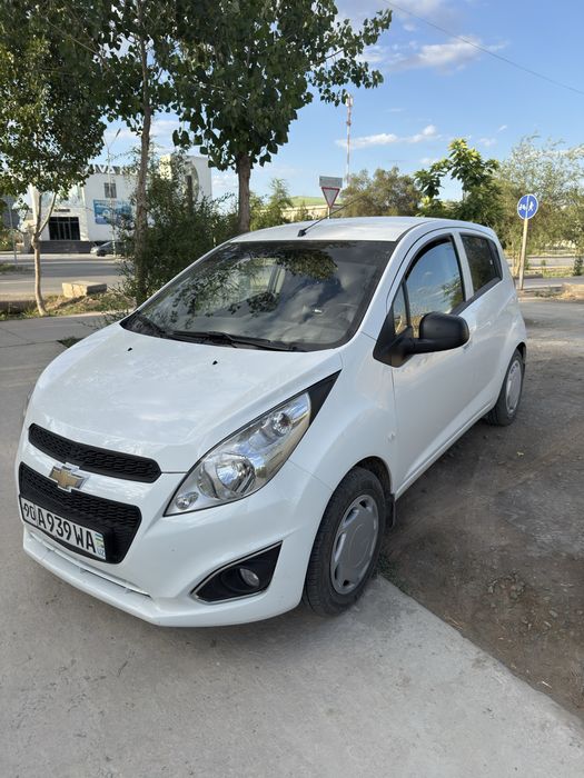 Spark sotiladi egadan