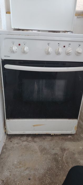 Cuptor electric de vanzare