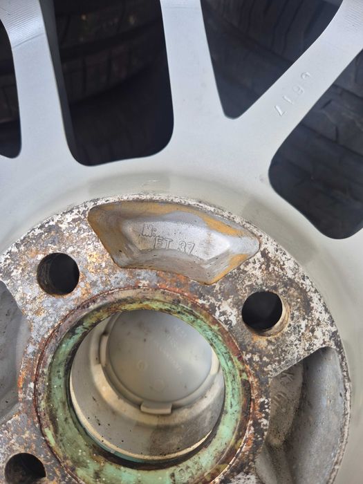 Roti Jante Anvelope VARA 185/65/15 4x100 Dacia Logan Sandero Dokker