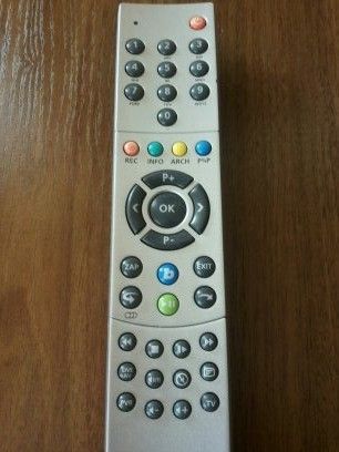 Дистанционно универсално