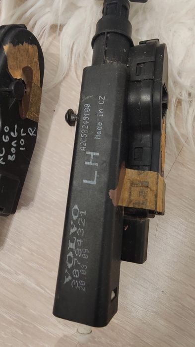 Volvo XC60 Пръскалки за фарове