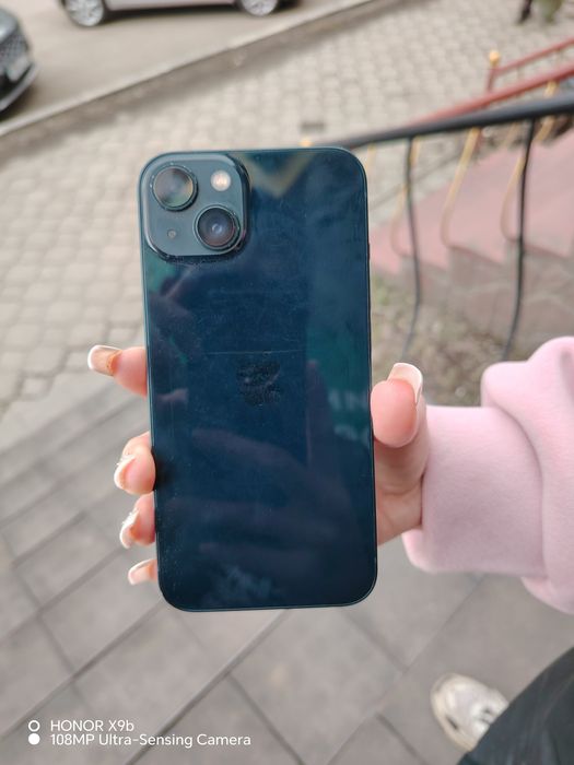 Продам айфон 13 на 128гб