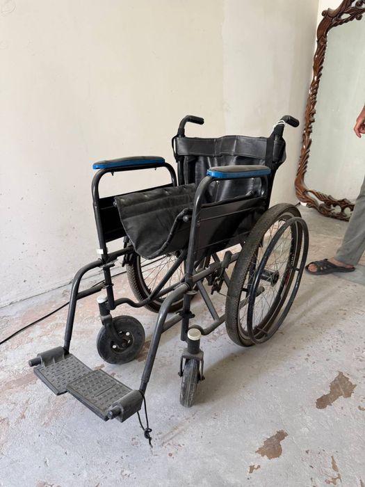 Коляска для пожилых