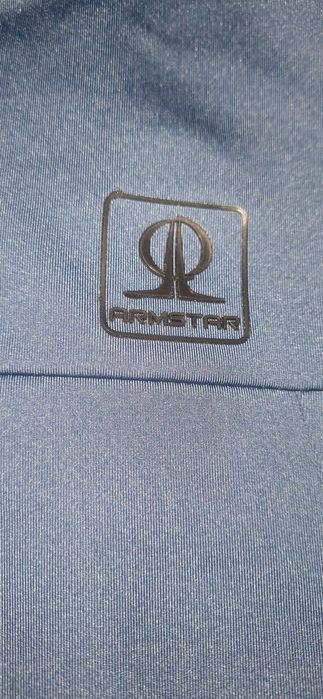 Спортен екип от две части Armstar