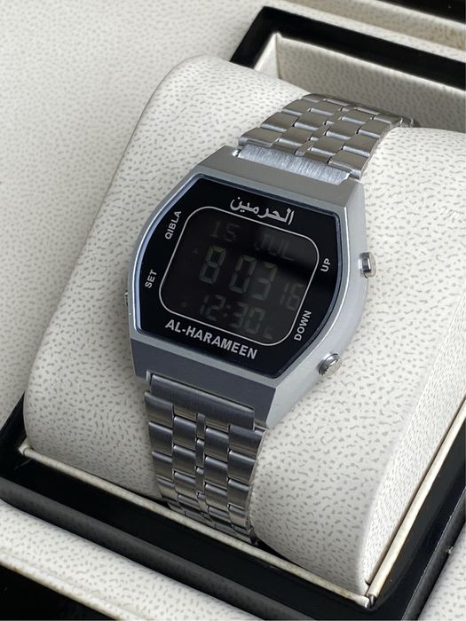Al Harameen HA6468, islomiy soat