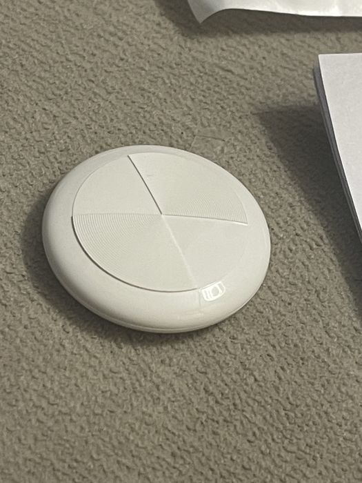 Китайско Проследяващо Устройство работи като Apple Airtag