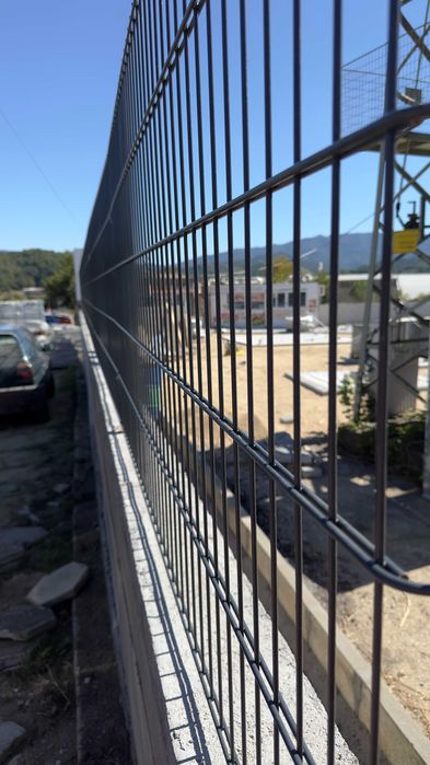 Оградни пана с двойни телове 6/5/6 мм. и 8/6/8 мм. 2 D пана. Топ цени!