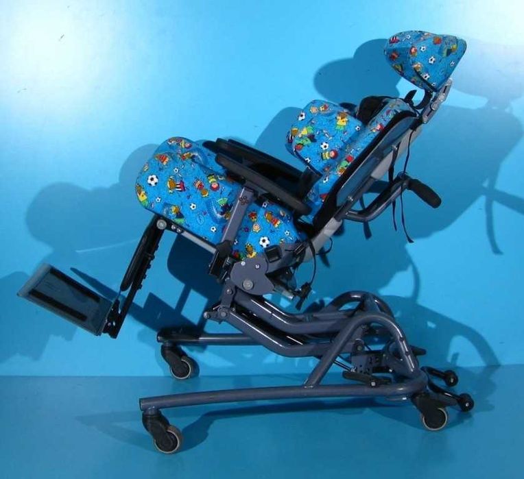 Scaun pozitionare cu roti pentru copii cu handicap Schuchmann
