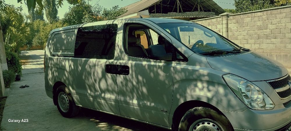 Hyundai Grand Starex H 1