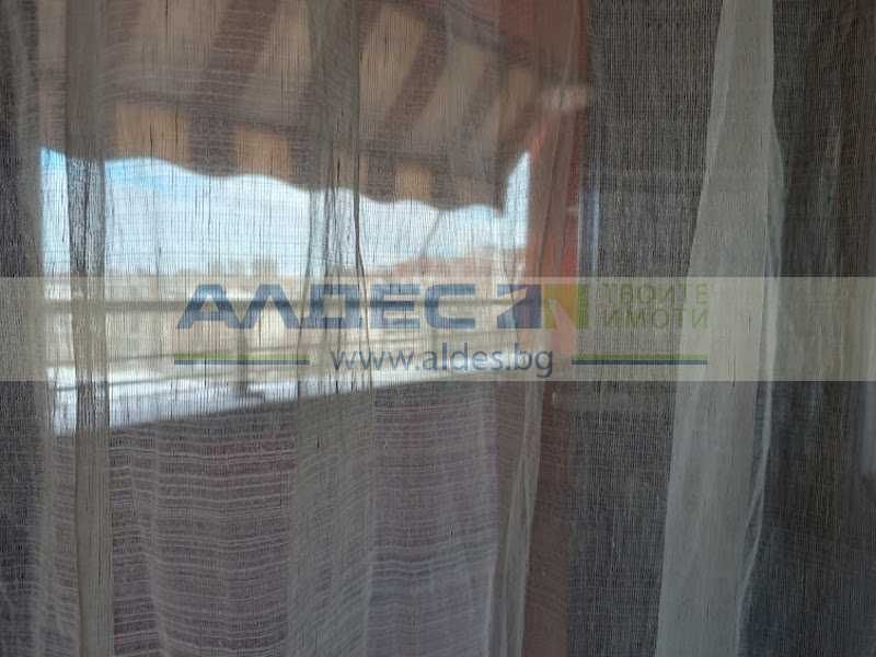 Продава се обзаведен 2-стаен до булр. Тодор Александров!