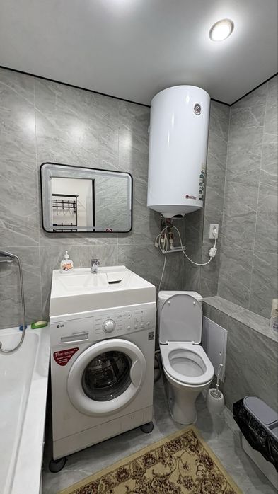 Продам 2-х ком. Квартиру по ул. Джамбула