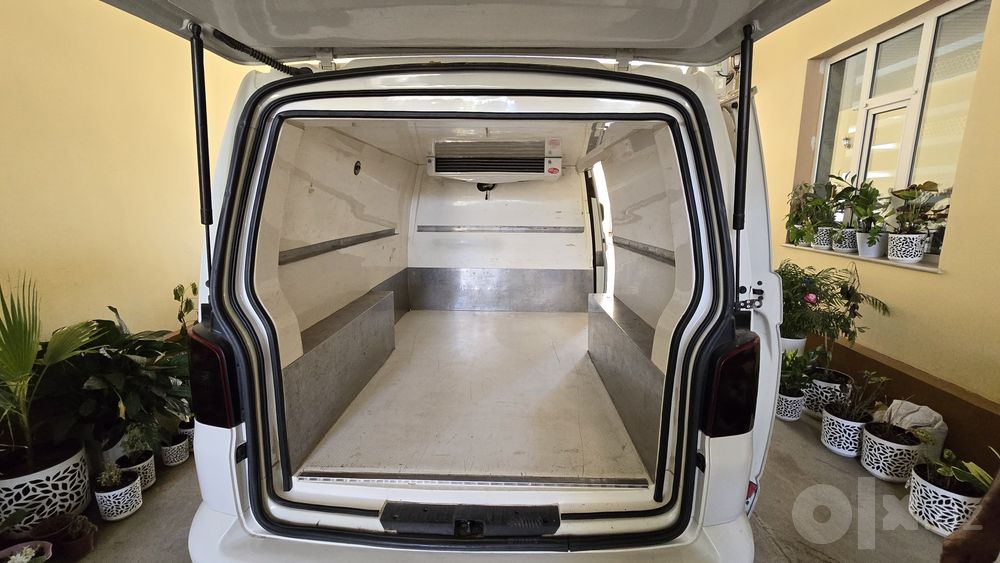 Refregerator Wolkswagen T5 sotiladi holati ideal