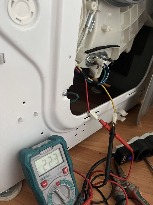 Ремонт стиральных машин и холодильников