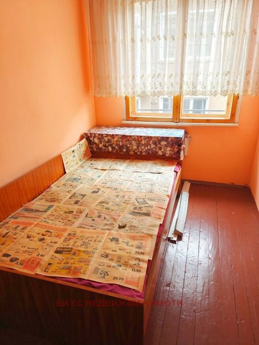 Продажба Етаж от къща гр. Перник - Клепало 55m²