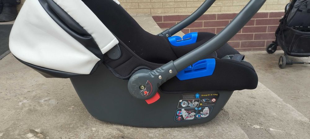 Детская автолюлька