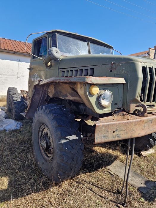 Урал 4320, тягач.