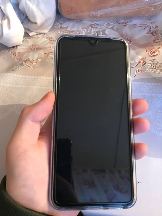 Продам Vivo V23e