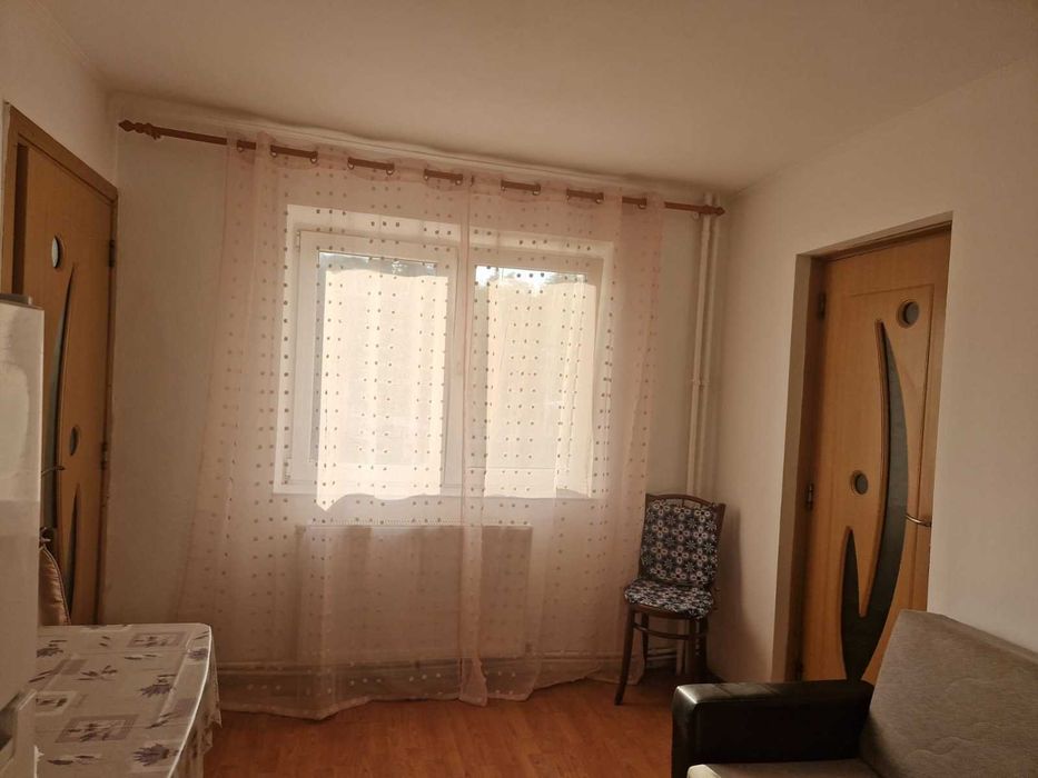 Închiriez apartament 2 camere