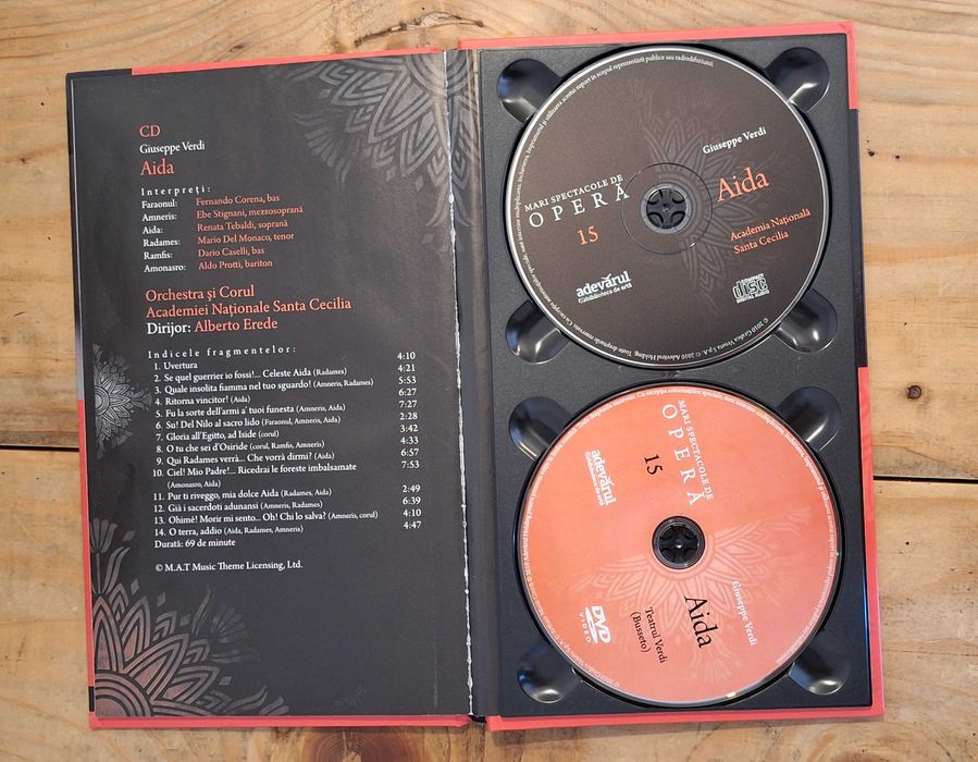 Particular! "Mari spectacole de Opera", 15 Volume + CD + DVD