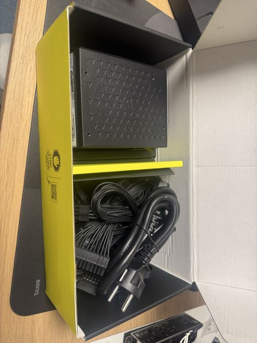 Corsair SF1000 - гаранция до 02.2036