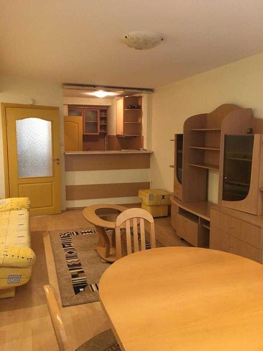 Дава се под наем Двустаен апартамент в София, Банишора - 80 кв.м за 348.84 € - Снимка #1