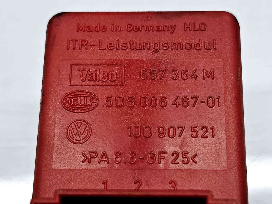 Releu Volkswagen Golf 4 (1J1) [Fabr 1997-2004] 1J0907521