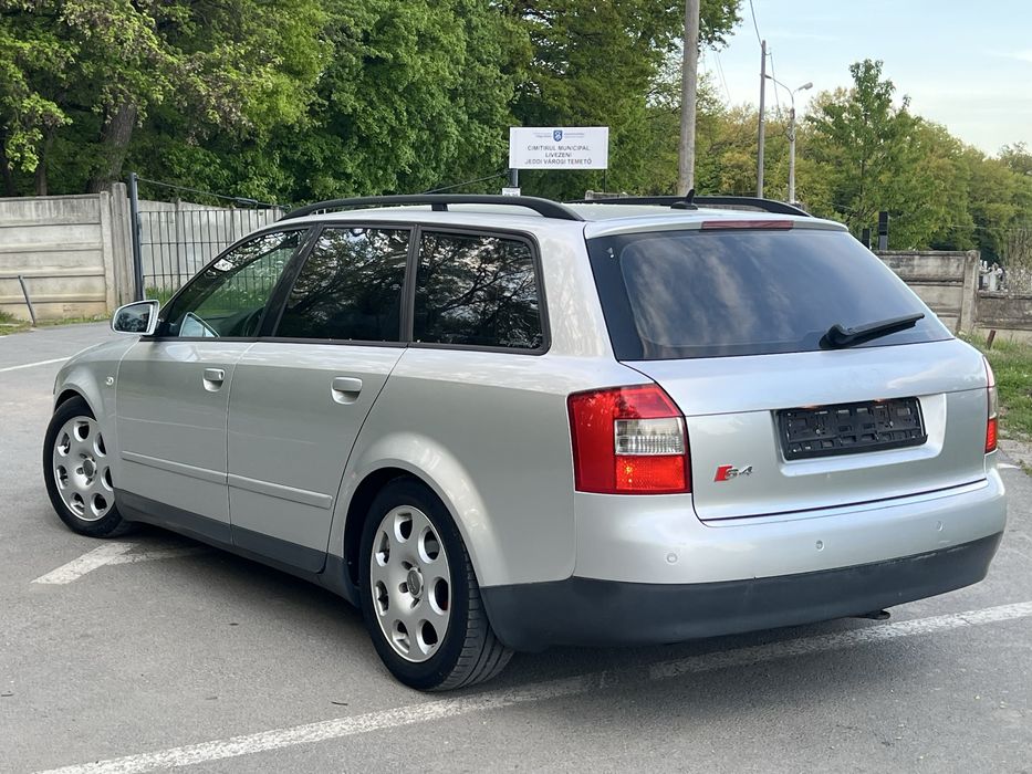 Audi A4 b6 S-line 1.9tdi 131cp