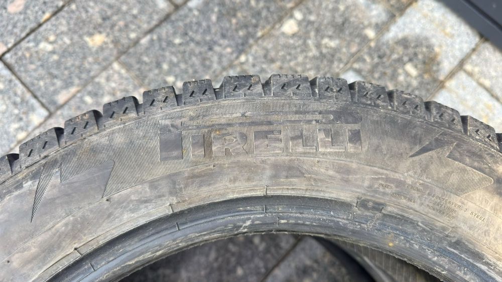 Pirelli ice zero 205/55 R16