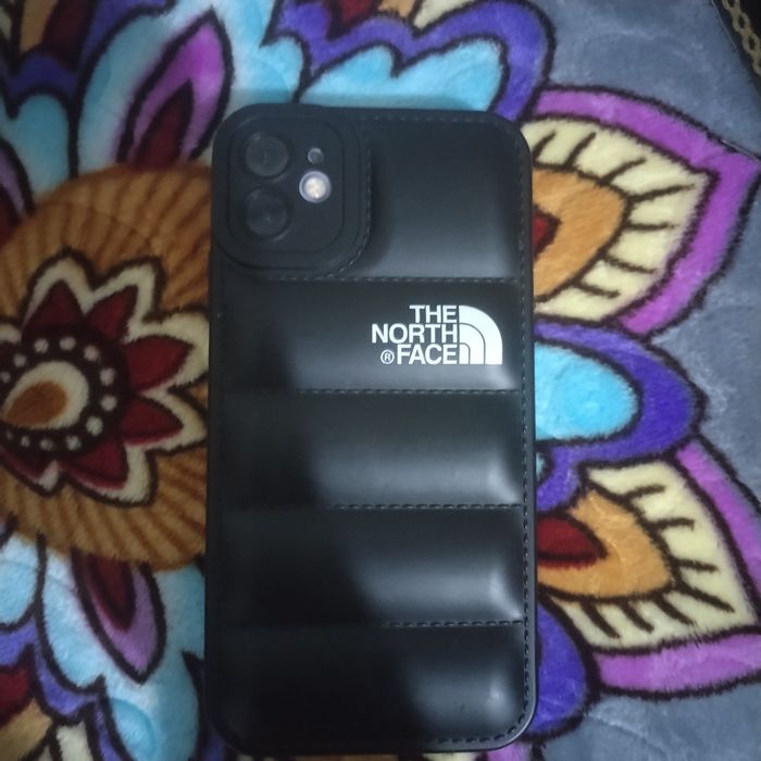 Айфон 11 продам срочно!!