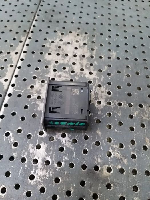 Port usb renault scenic 3 280230006r