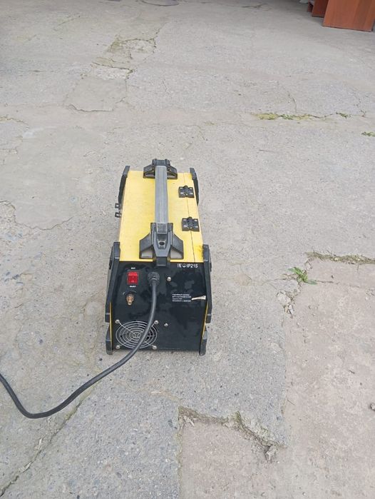 Сварочный аппарат